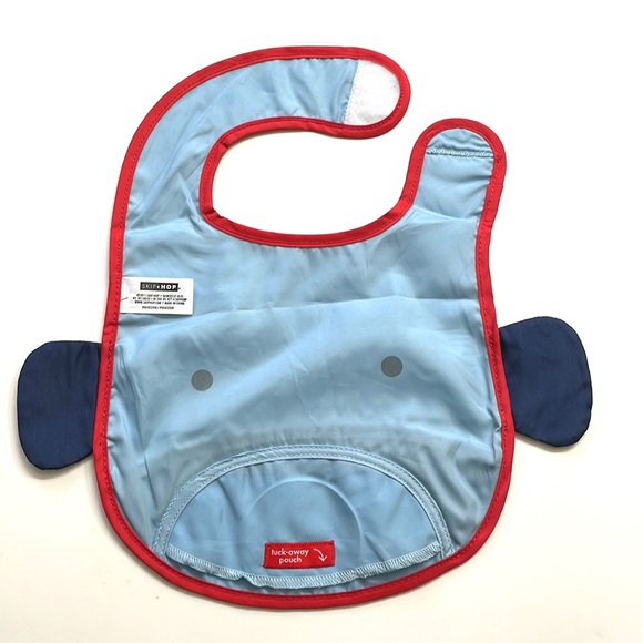 NWOT Skip Hop Zoo Elephant Tuck Away Bib - Picture 4 of 4